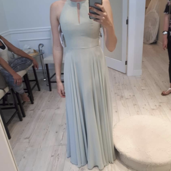 Keyhole neckline chiffon maxi dress - Picture 4 of 6